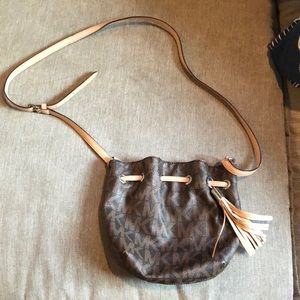Michael Kors Crossbody